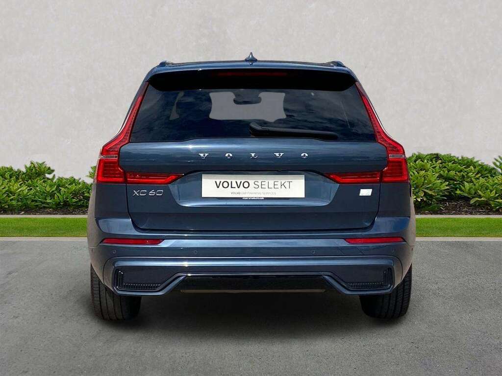 Volvo XC60 2.0 T8 455 Rc Phev Ultimate Dark Awd Gtron Blue #4