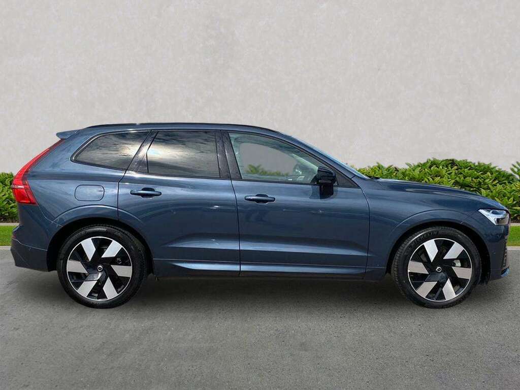 Volvo XC60 2.0 T8 455 Rc Phev Ultimate Dark Awd Gtron Blue #3