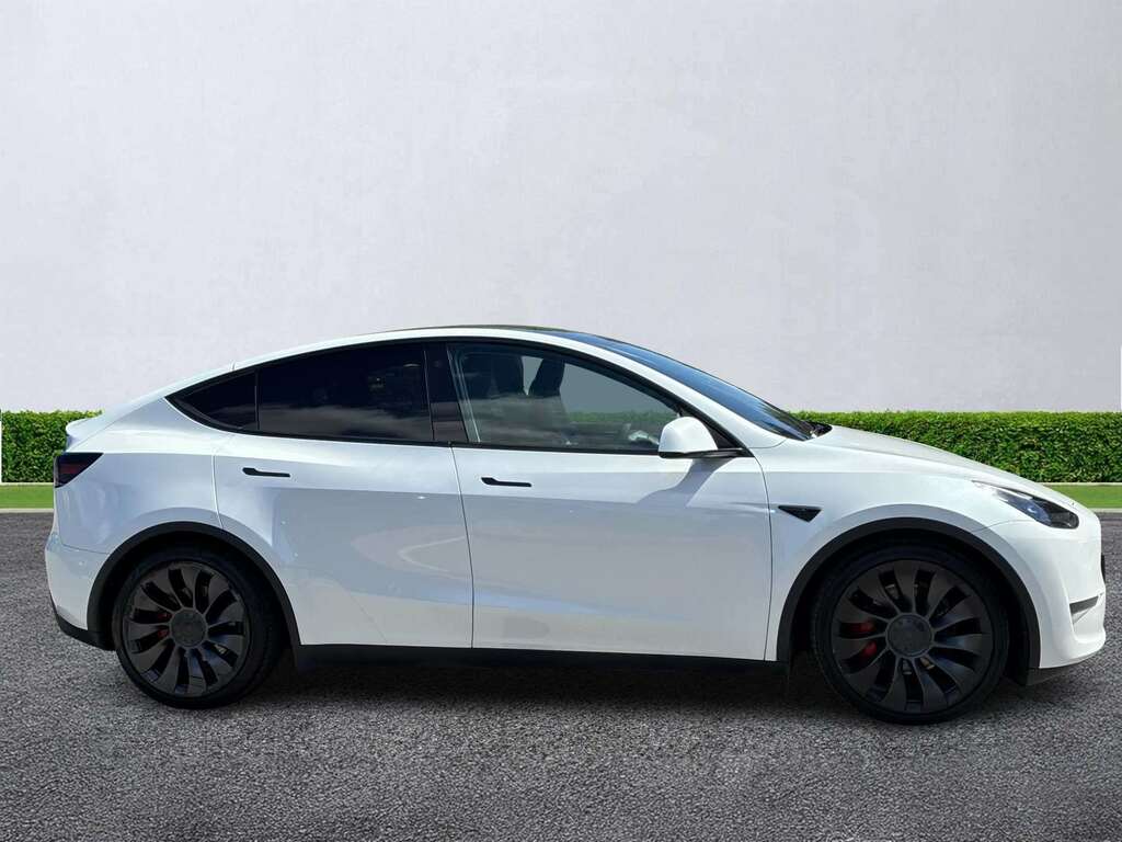 Tesla Model Y Performance Awd AJ72OGB White #3