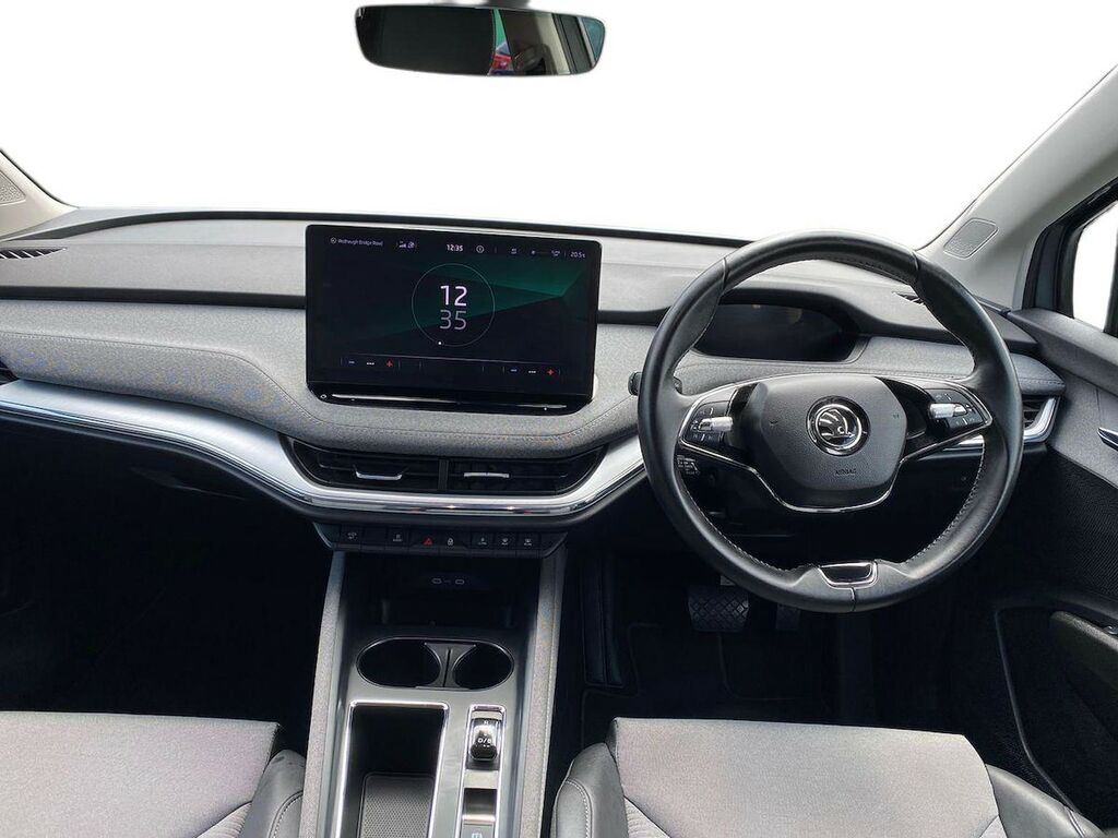 Skoda ENYAQ 62Kwh 60 Silver #8