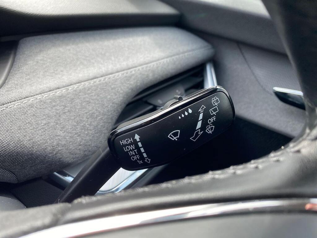 Skoda ENYAQ 62Kwh 60 Silver #25
