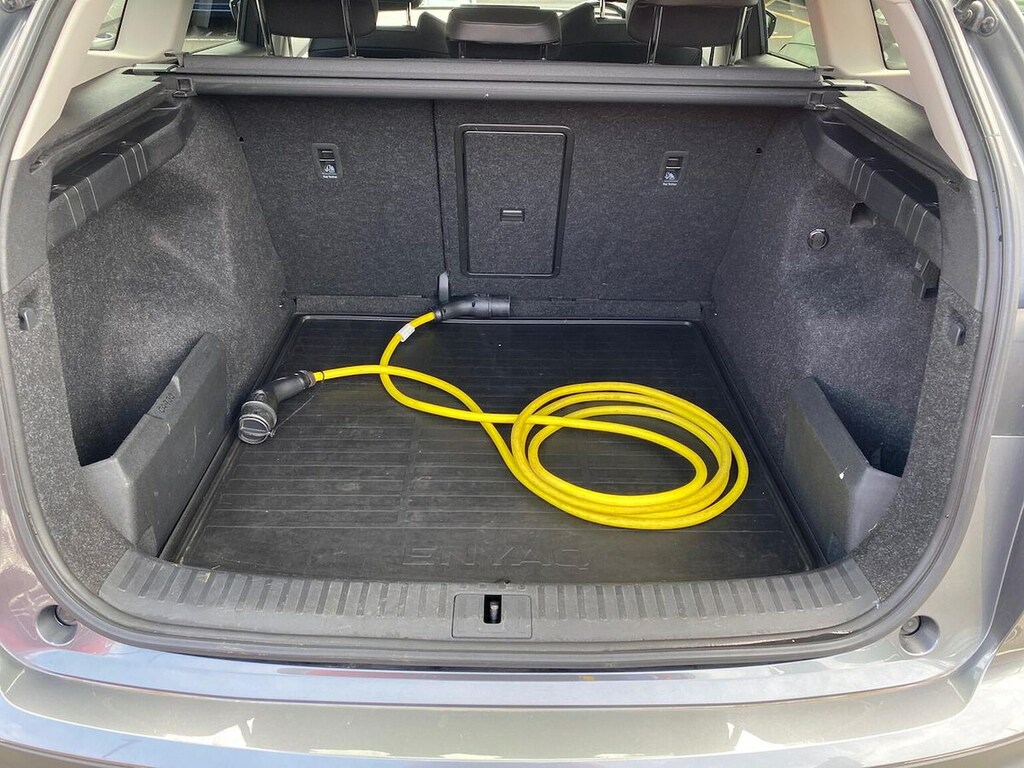 Skoda ENYAQ 62Kwh 60 Silver #17