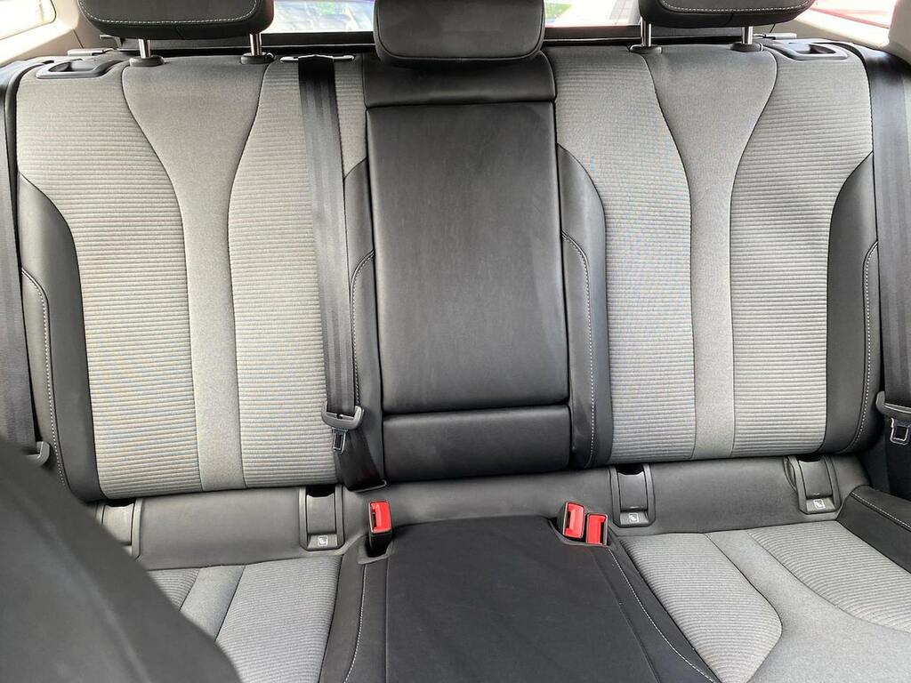 Skoda ENYAQ 62Kwh 60 Silver #16