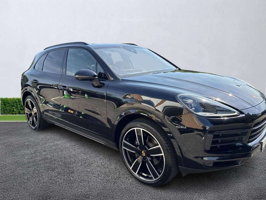 Porsche Cayenne Platinum Edition Tiptronic S Black