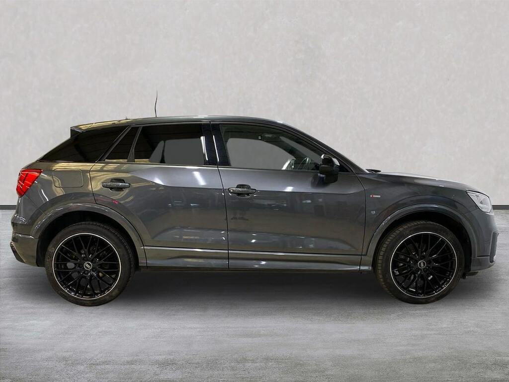 Audi Q2 1.5 Tfsi Cod 35 Black Edition Suv S Tro HJ70HAY Grey #4