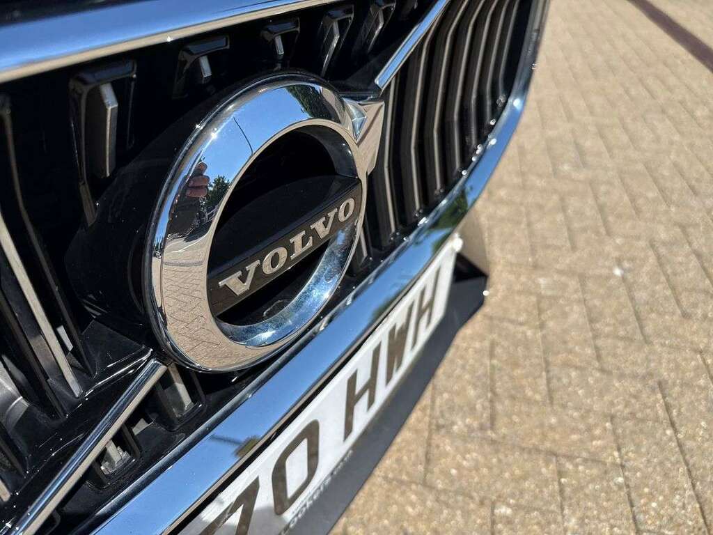 Volvo S60 2.0 T5 R-design Plus Saloon Euro 6 Black #32