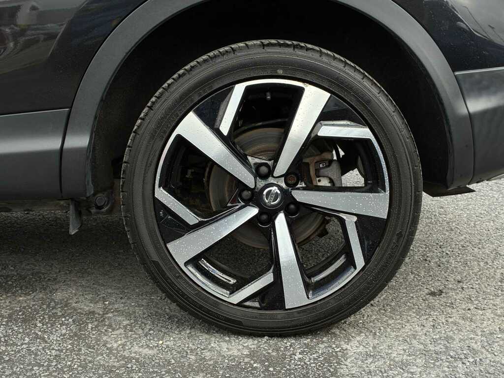 Nissan Qashqai 1.3 Dig-t Tekna VA19TGN Black #6