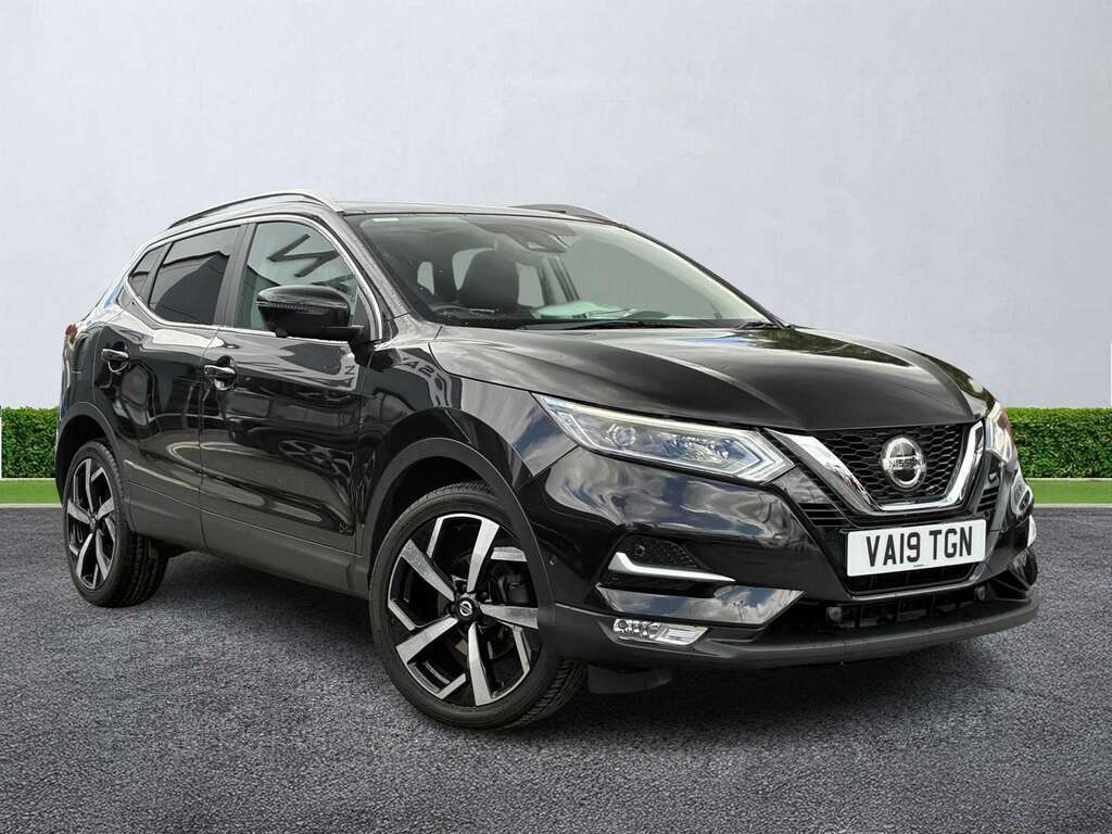 Nissan Qashqai 1.3 Dig-t Tekna Black