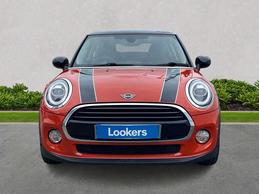 Mini Hatch Cooper 1.5 Classic Ii Man Hatchback PJ19EKF Orange #4