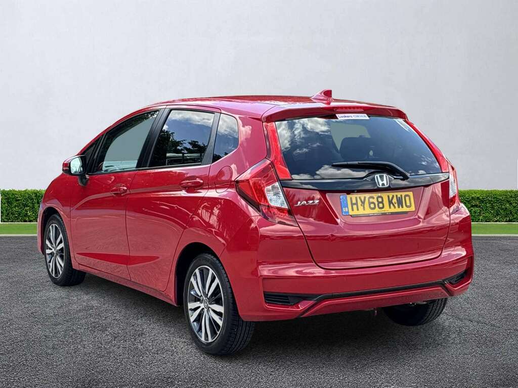 Honda Jazz 1.3 I-vtec Ex Navi Cvt Red #2