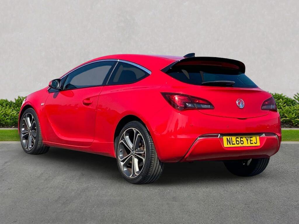 Vauxhall Astra GTC 1.4T 16V Limited Edition Navleather Red #2