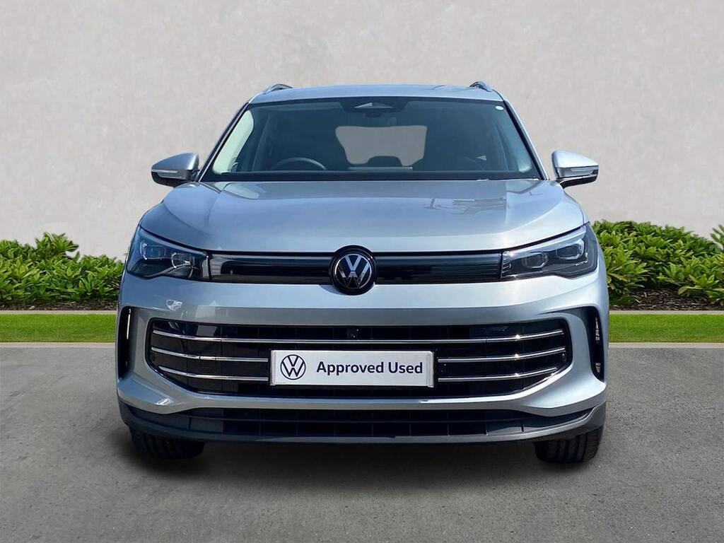 Volkswagen Tiguan 1.5 Etsi 150 Elegance Dsg Silver #4