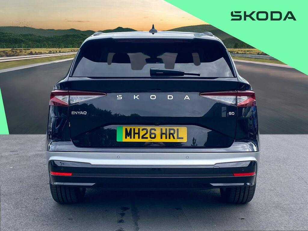 Skoda ENYAQ 150Kw 60 Se L 63Kwh Black #4