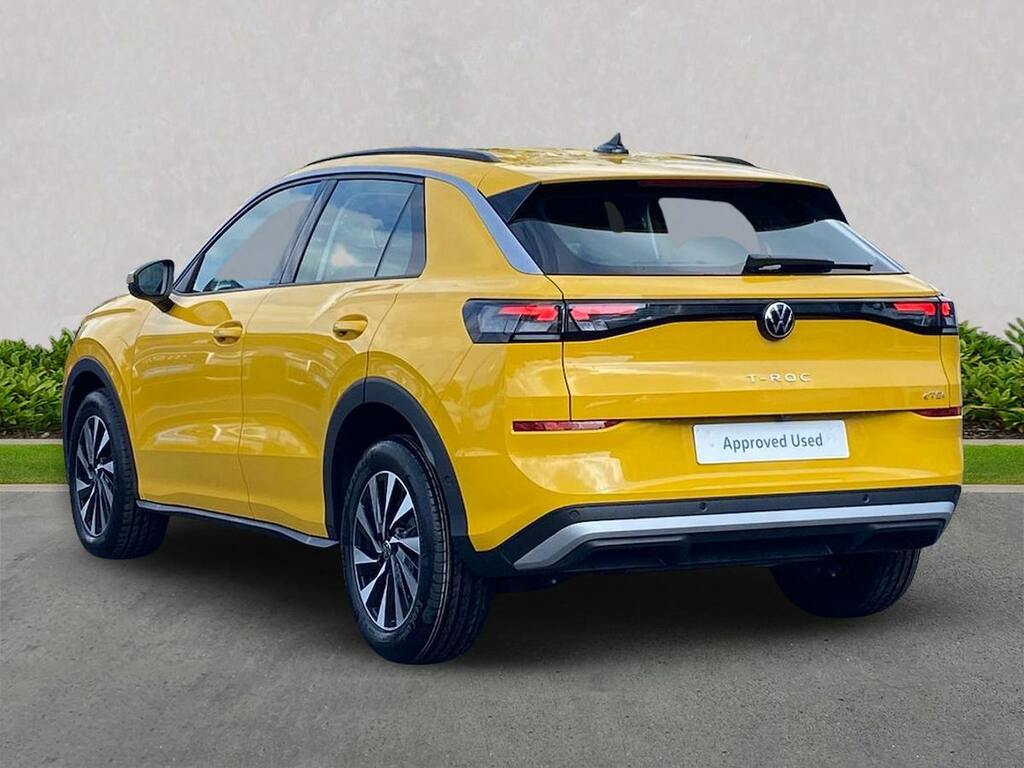 Volkswagen T-Roc 1.5 Etsi Life Dsg NG26VJP Yellow #2