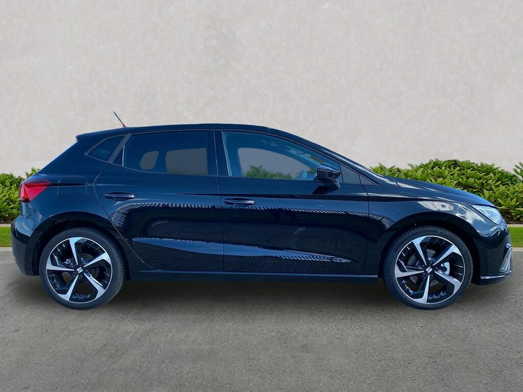 Seat Ibiza 1.0 Tsi 115 Fr Sport Dsg Black #3