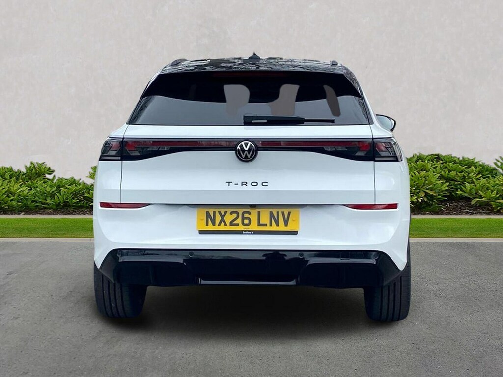 Volkswagen T-Roc 1.5 Etsi 150 R-line Dsg NX26LNV White #4