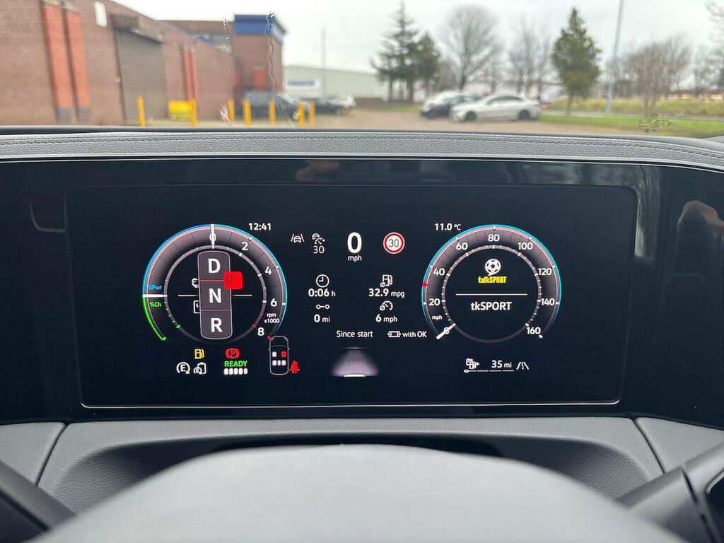 Volkswagen Tiguan 1.5 Etsi 150 Elegance Dsg Grey #10