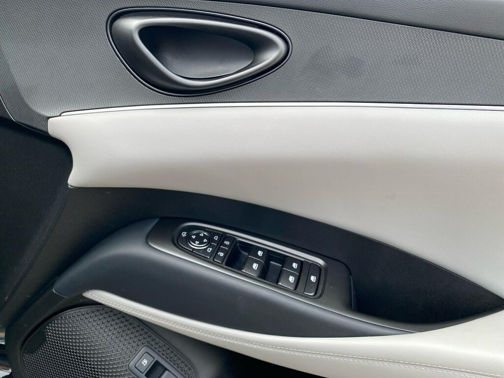 Byd Seal 1.5 Dm-i 26.6Kwh Comfort Cvt Euro 6 Ss White #21