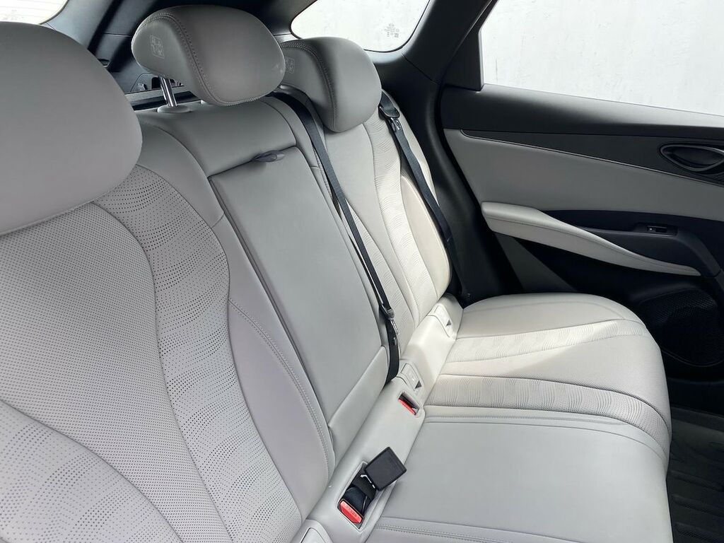 Byd Seal 1.5 Dm-i 26.6Kwh Comfort Cvt Euro 6 Ss White #16