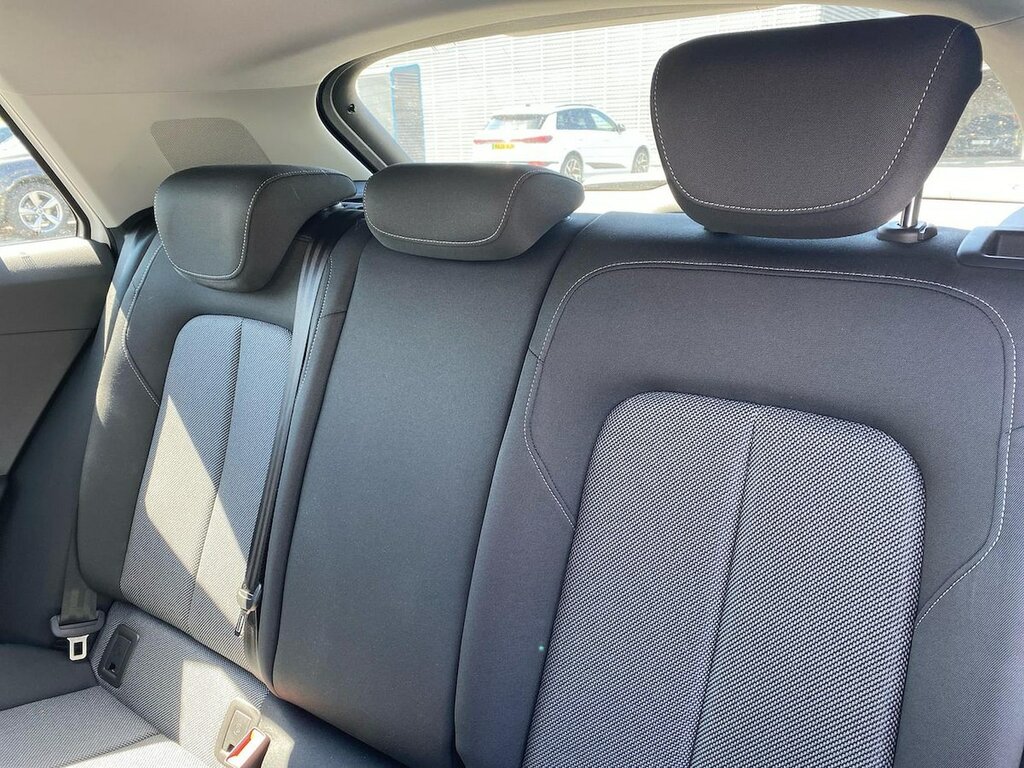 Audi Q2 Audi Q2 Estate 35 Tfsi S Line S Tronic White #16