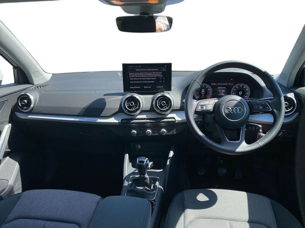 Audi Q2 Audi Q2 Estate 35 Tfsi S Line S Tronic White #8