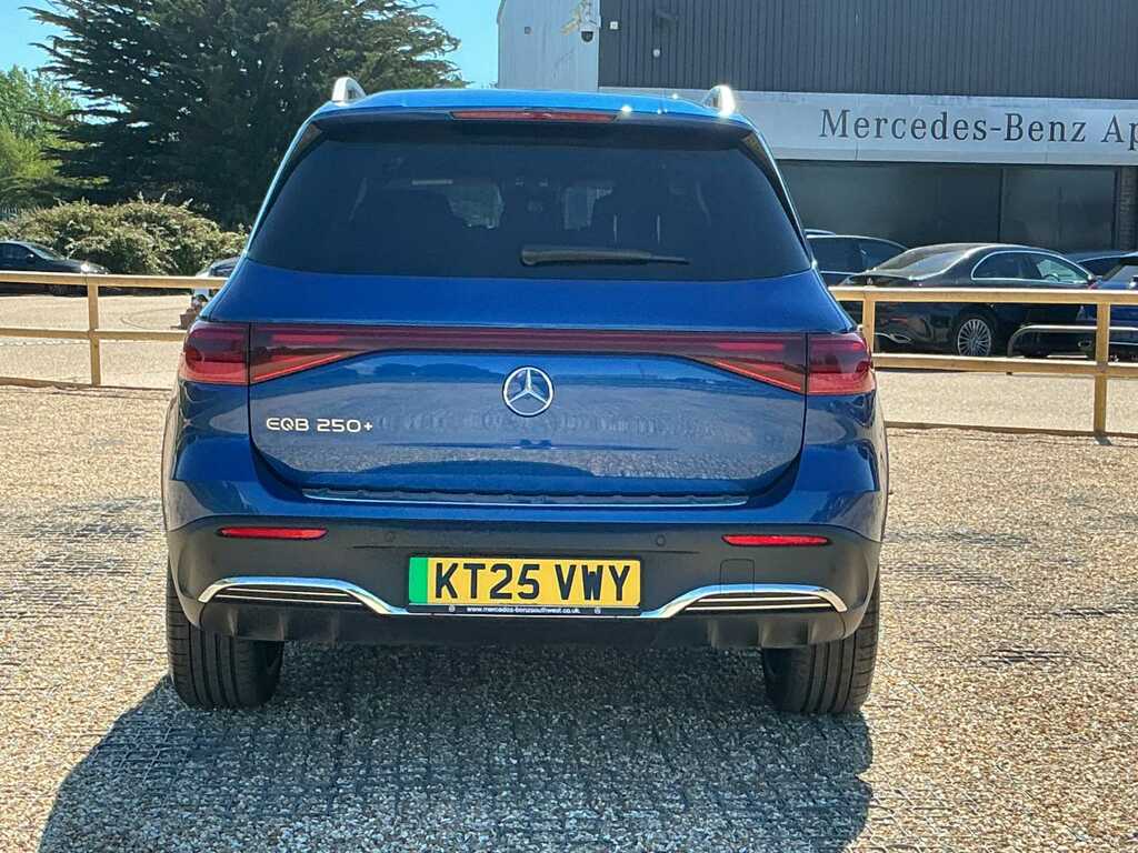 Mercedes-Benz EQB Eqb 250 140Kw Amg Line Premium 70.5Kwh Blue #6