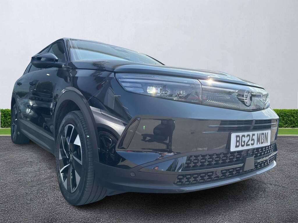 Vauxhall Grandland 1.2 Hybrid 136 Gs E-dct6 Black