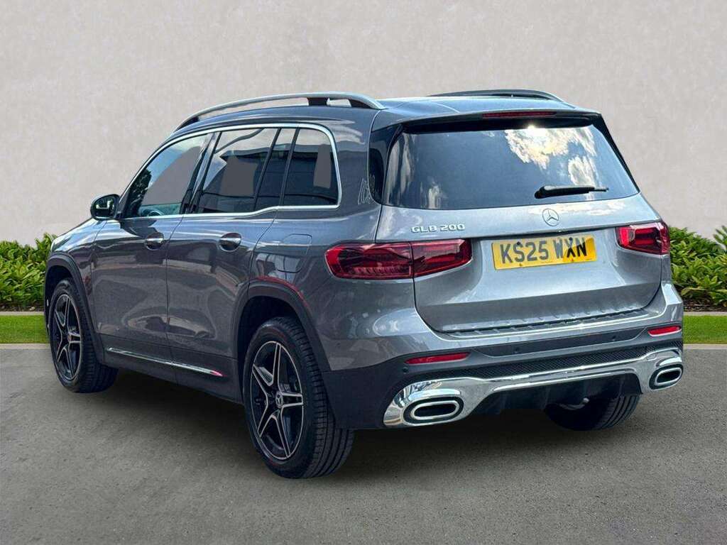 Mercedes-Benz GLB Class Glb 200 Amg Line Executive 7G-tronic Grey #2