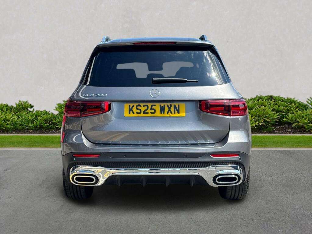 Mercedes-Benz GLB Class Glb 200 Amg Line Executive 7G-tronic Grey #4