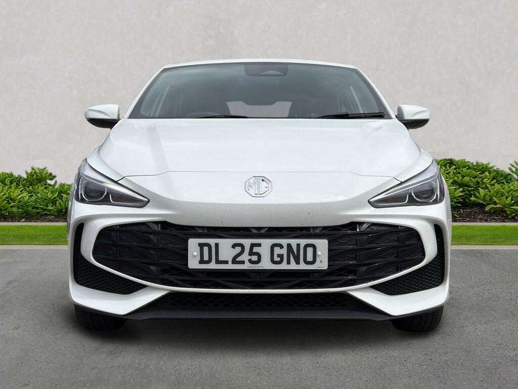 MG MG3 1.5 Hybrid Se White #5