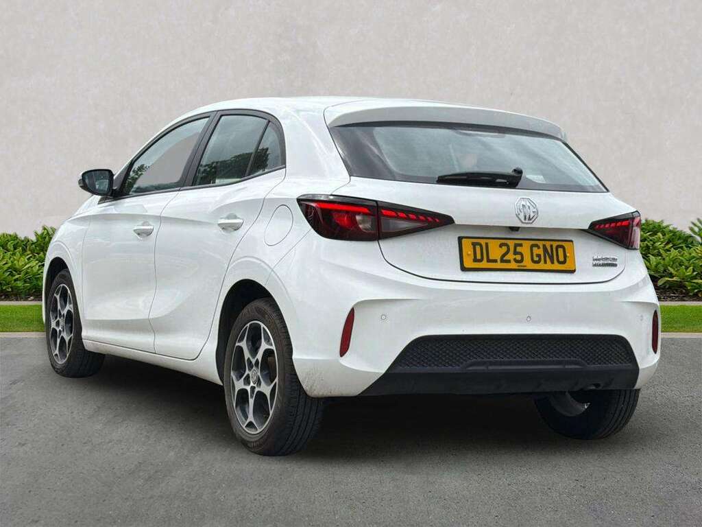 MG MG3 1.5 Hybrid Se White #2