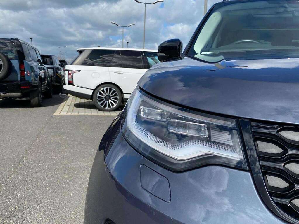 Land Rover Discovery 3.0 D300 Mhev Metropolitan Edition Suv Silver #17