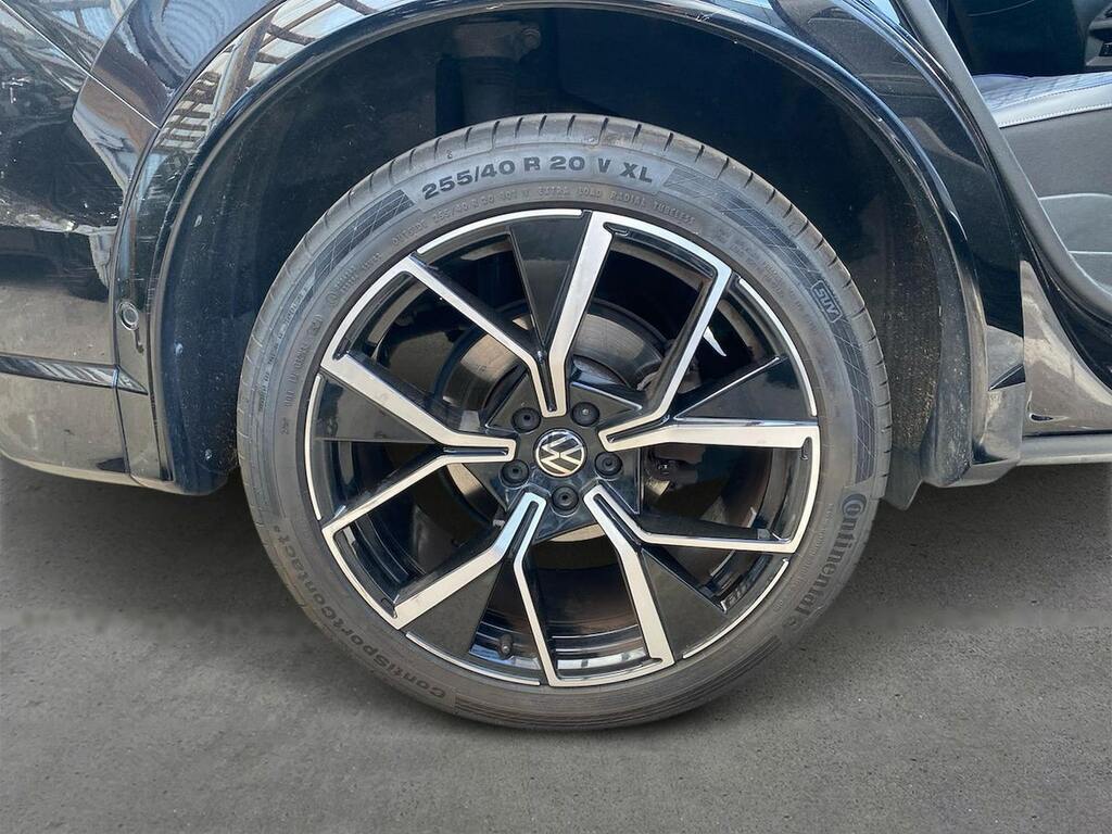 Volkswagen Tiguan 1.5 Etsi Mhev R-line Suv Hybrid Dsg Eur GV24PKK Black #5