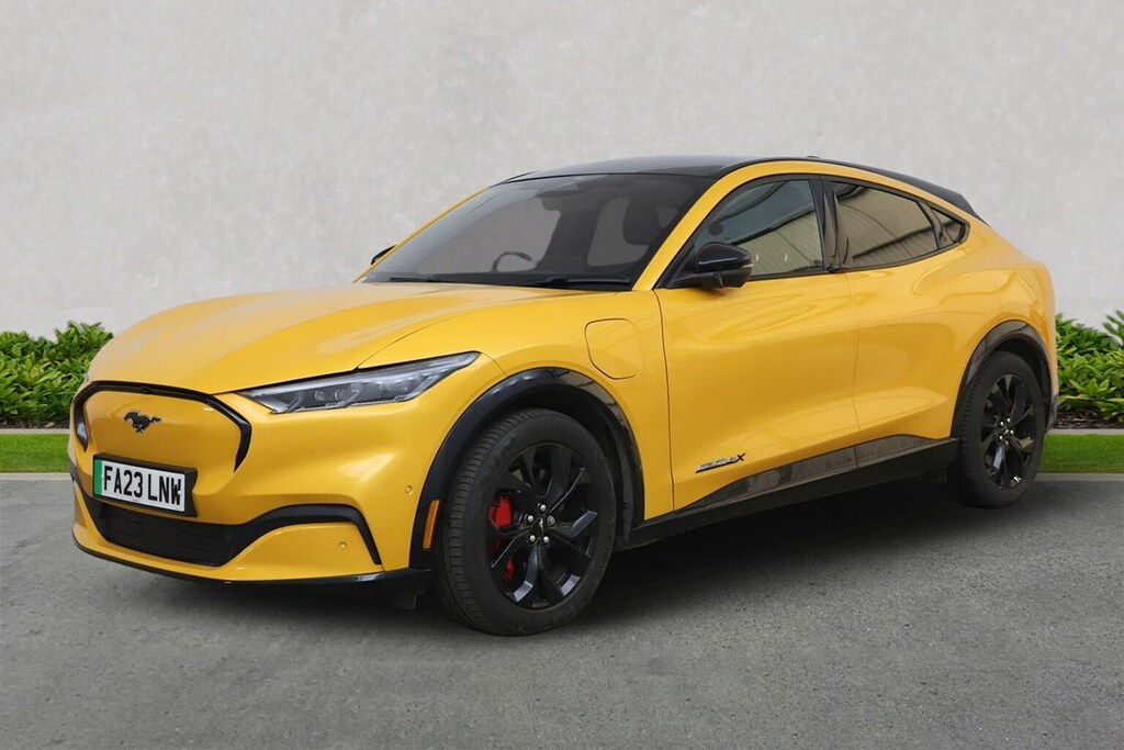 Ford Mustang Mach-E Extended Range 91Kwh Suv Aw Orange #3