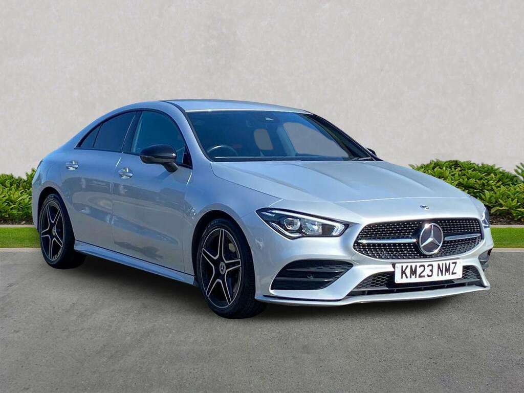 Mercedes-Benz CLA Class Cla 180 Amg Line Premium Tip Silver