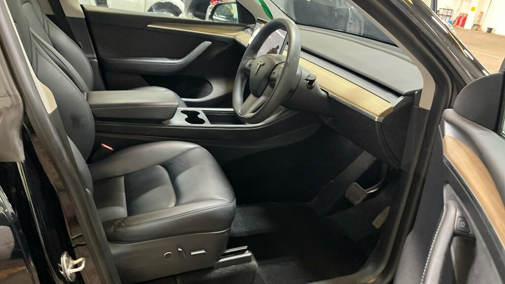 Tesla Model Y Rwd 19Alloys, Pan Roof, Black Lthr, Sat Black #11