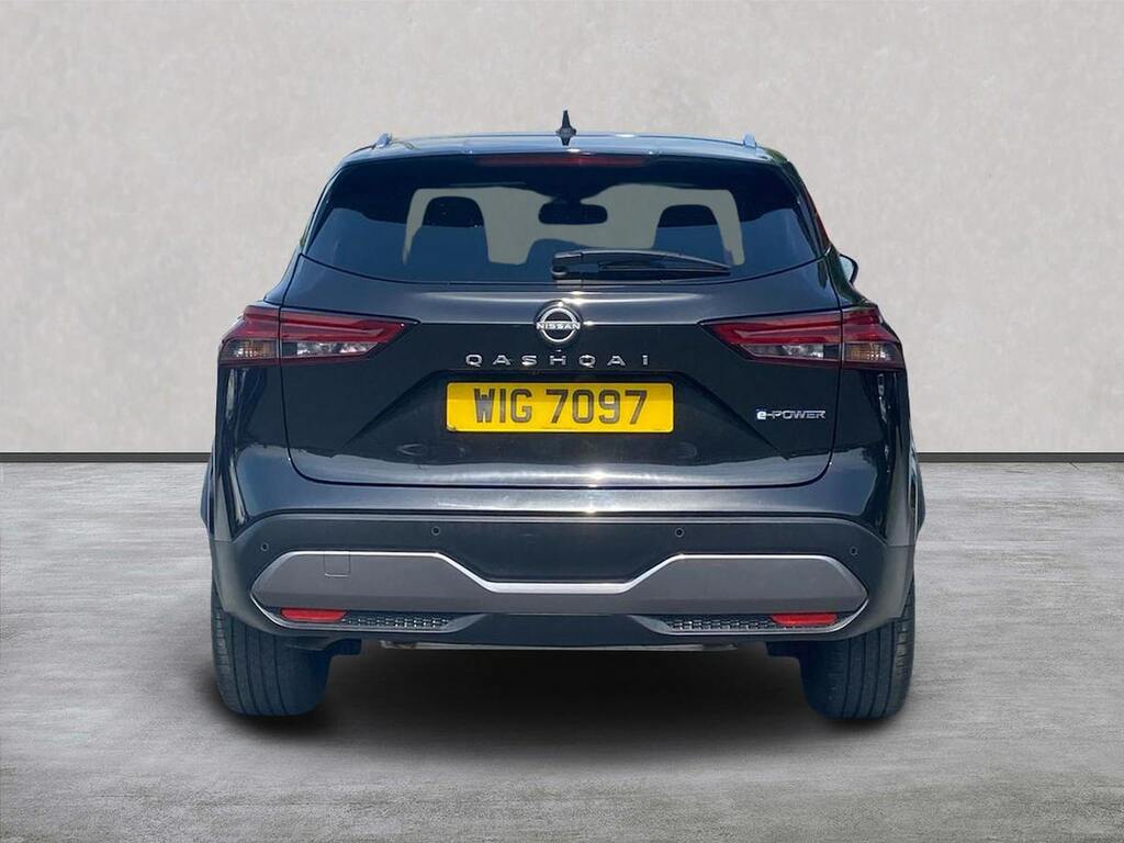 Nissan Qashqai 1.5 E-power N-connecta Glass Roof Black #4