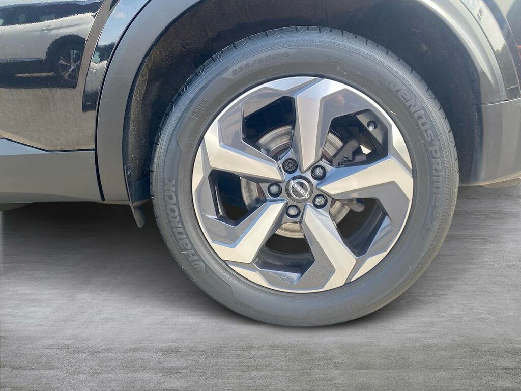 Nissan Qashqai 1.5 E-power N-connecta Glass Roof Black #6