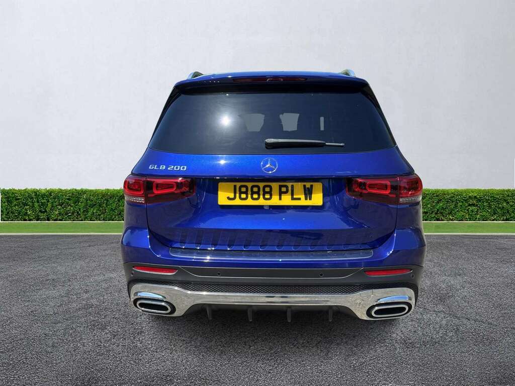 Mercedes-Benz GLB Class Glb 200 Amg Line Premium 7G-tronic Blue #4