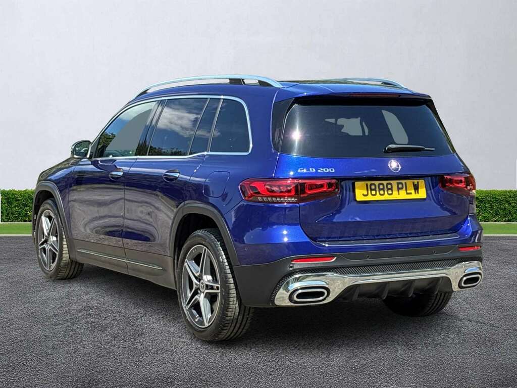 Mercedes-Benz GLB Class Glb 200 Amg Line Premium 7G-tronic Blue #2