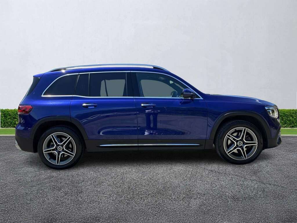 Mercedes-Benz GLB Class Glb 200 Amg Line Premium 7G-tronic Blue #3