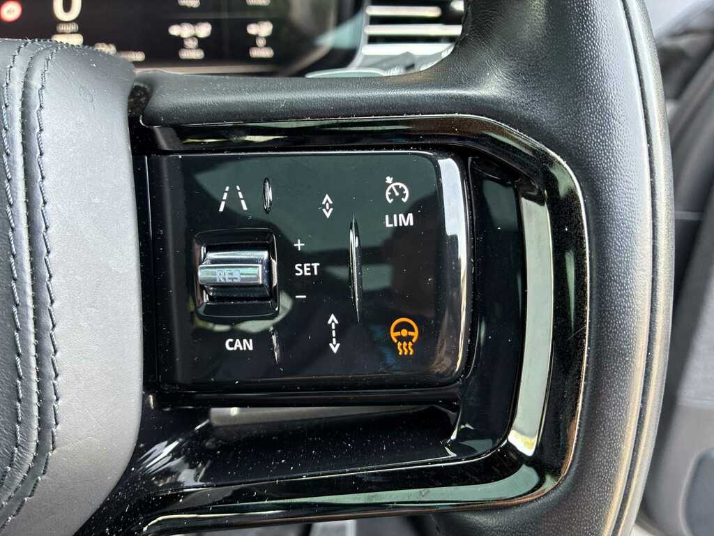 Land Rover Range Rover Sport 3.0 D350 First Edition Black #36
