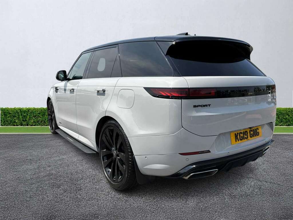 Land Rover Range Rover Sport 3.0 D350 First Edition Black #2
