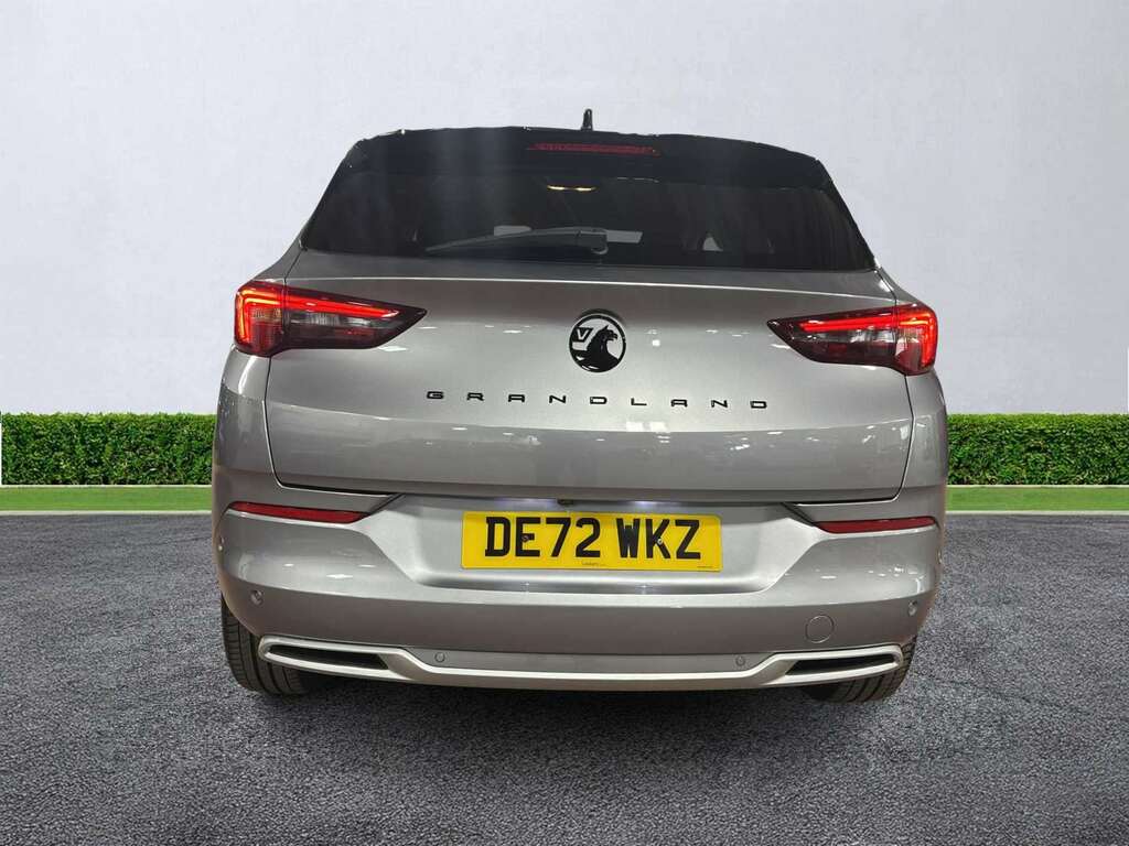 Vauxhall Grandland 1.5 Turbo D Ultimate Grey #4