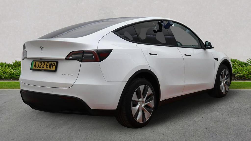 Tesla Model Y Dual Motor Long Range Suv 4Wde White #4