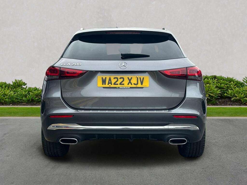 Mercedes-Benz GLA Class Gla 200 Amg Line Grey #4