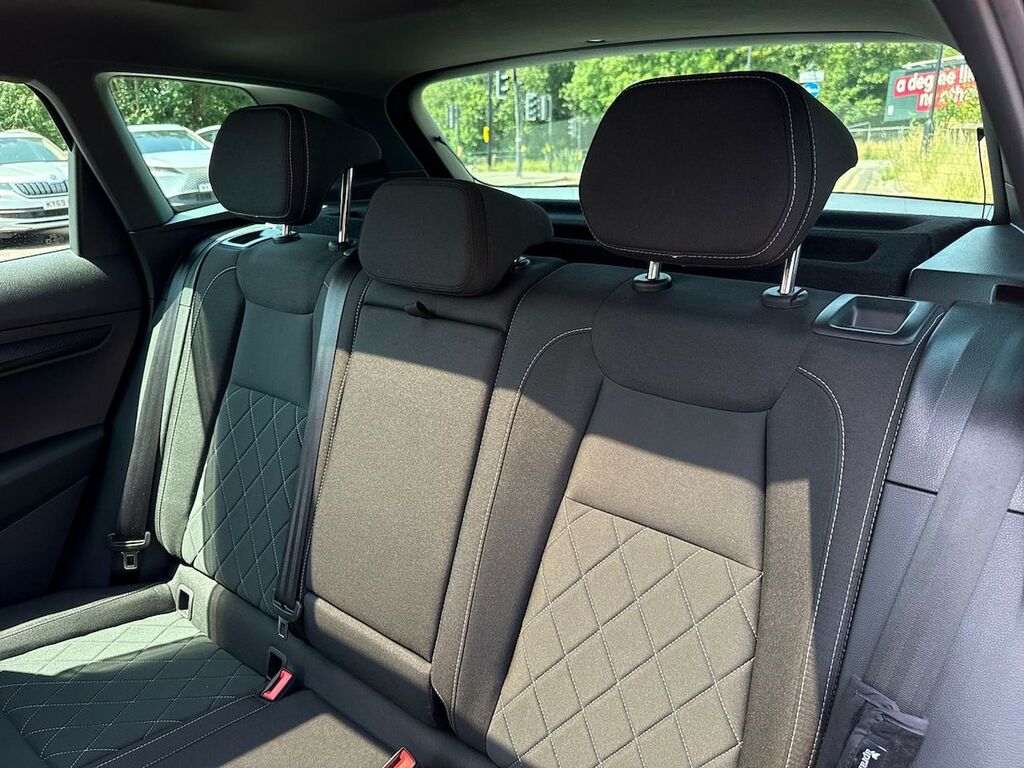 Skoda Karoq 1.5 Tsi Sport Line Blue #16