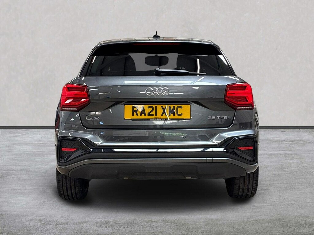 Audi Q2 1.5 Tfsi Cod 35 Black Edition Suv S Tro Grey #4