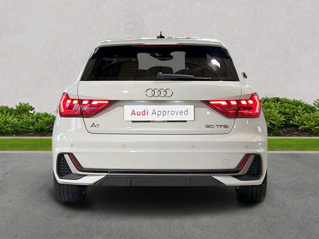 Audi A1 1.0 Tfsi 30 S Line Sportback Eur White #4
