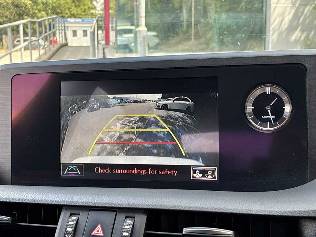 Lexus ES 300H 2.5 F-sport Cvt With Takumi Pack Red #21
